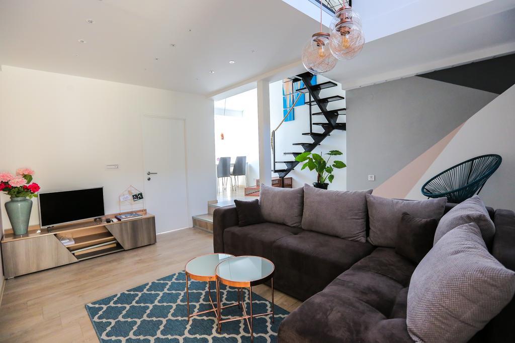 New Lux Apartment โนวีซาด ภายนอก รูปภาพ